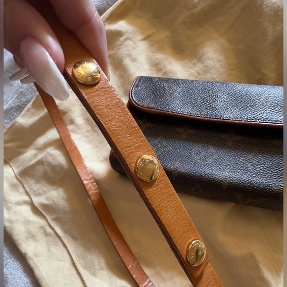 Louis Vuitton Monogram Pochette Florentine Bum Bag 25”-35” waist - Picture 9 of 12